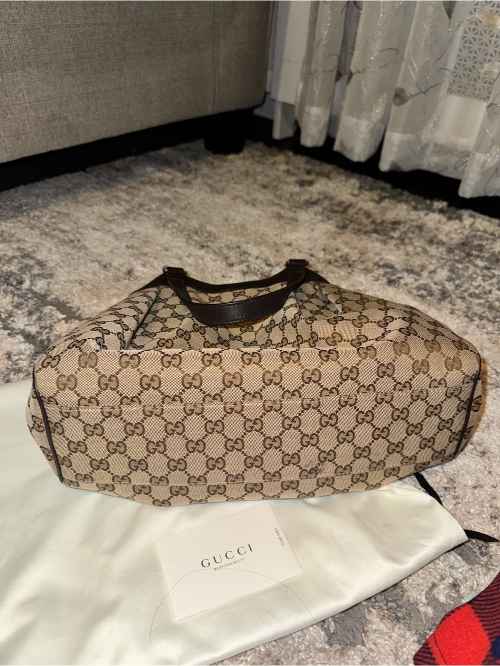 Gucci Canvas Sukey Medium- New Without tags. - Picture 6 of 16